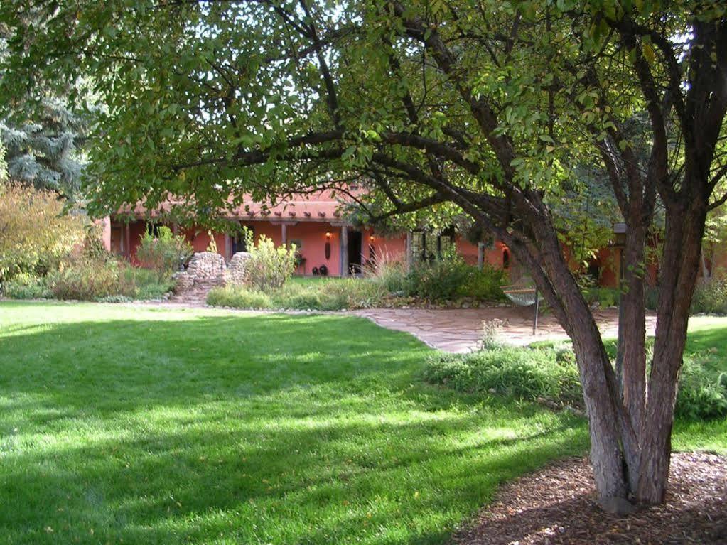 Adobe And Pines Inn Bed And Breakfast Ranchos de Taos Exterior foto