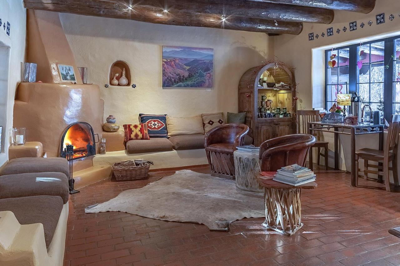 Adobe And Pines Inn Bed And Breakfast Ranchos de Taos Exterior foto